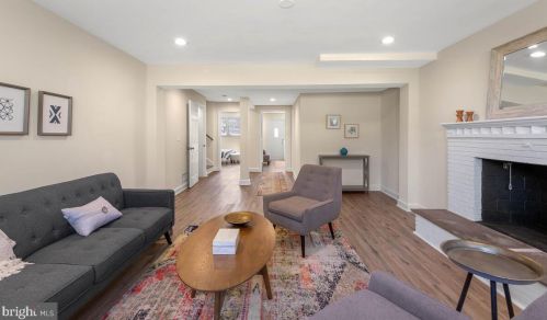 8917 2nd Ave, Silver Spring MD  20910-2256 exterior