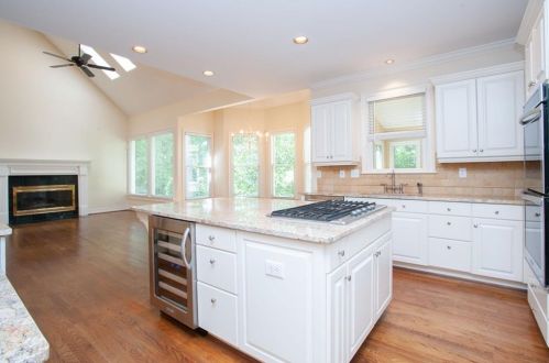 807 Brookhaven Springs Ct, Atlanta GA  30342-3551 exterior