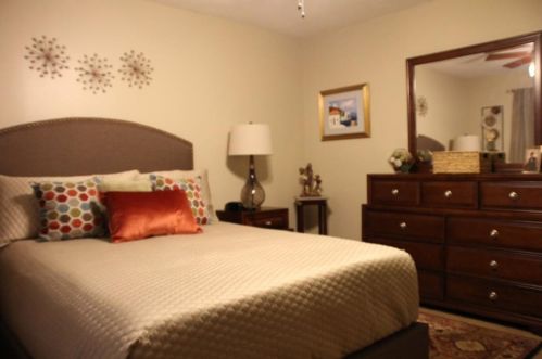 2975 Meadow Lark Dr, Atlanta GA  30344-4033 exterior
