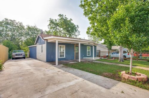 3462 Schwartz Ave, Fort Worth, TX 76106-6300