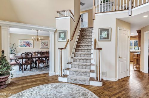 53 Jamestown Rd, Tinton Falls NJ  07724-2435 exterior