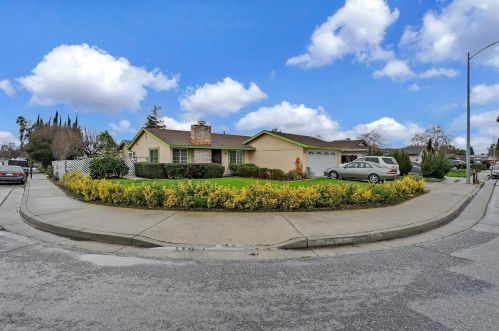 1311 Mossland Dr, San Jose, CA 95131-2729