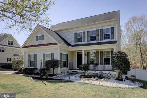 19240 Fuller Heights Rd, Triangle, VA 22172-2322