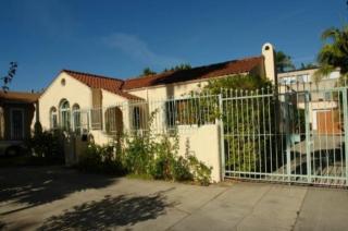 6537 Homewood Ave, Los Angeles CA  90028-7820 exterior