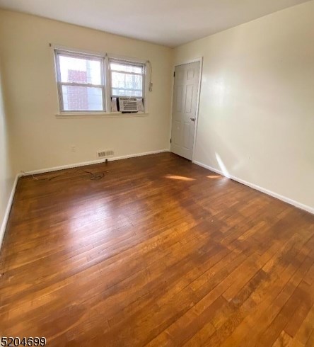 10 Evelyn Ct, Maplewood NJ  07040-3319 exterior