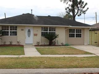 105 Holy Cross Pl, Kenner, LA 70065-4055