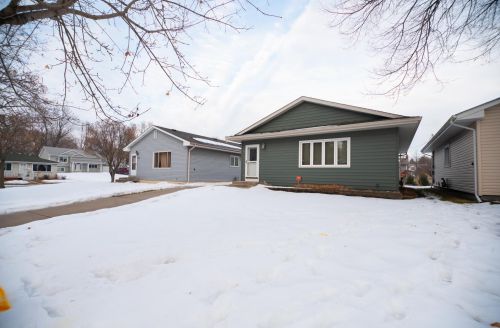 1266 Clark St, Saint Paul MN  55130-3569 exterior