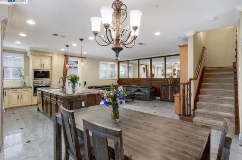 3550 Capoterra Way, Pleasanton, CA 94568-4816