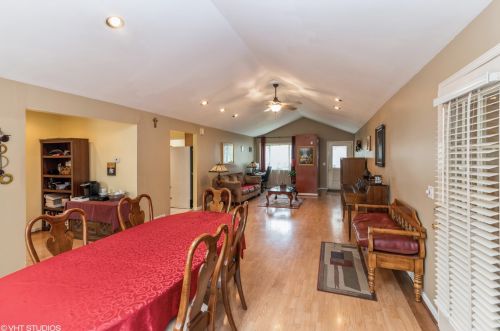 18910 Harding Ave, Homewood, IL 60422-1056