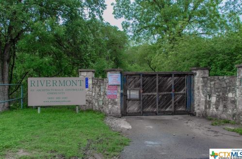 643 Guadalupe Dr, Spring Branch TX 78070-5402 exterior