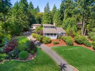 22606 20th St, Redmond, WA 98074-4004