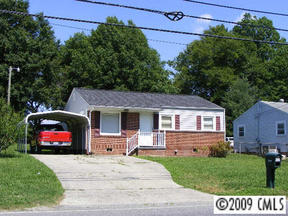 308 Myrtle School Rd, Gastonia, NC 28052-1260