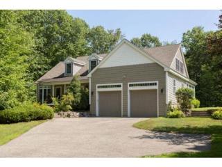 340 Brackett Rd, Rye, NH 03870-2009