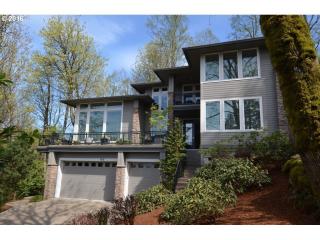 120 Moonridge Pl, Portland, OR 97225-6464