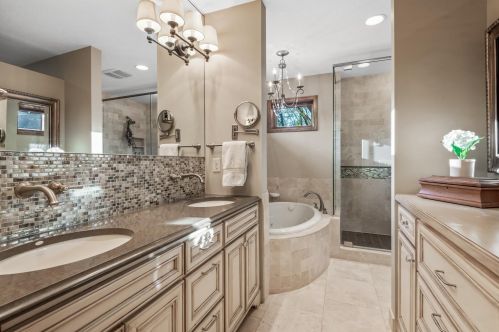 7677 128th St, Saint Paul MN  55124-9767 exterior