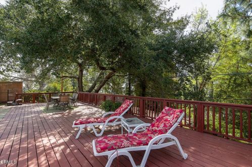 3920 El Caminito, Glendale CA 91214-1027 exterior