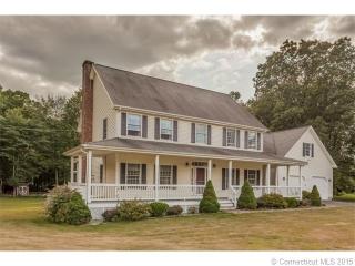 346 Mulberry St, Plantsville, CT 06479-1813