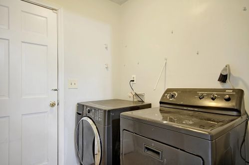 200 Finch St, Ladson SC  29456-4909 exterior