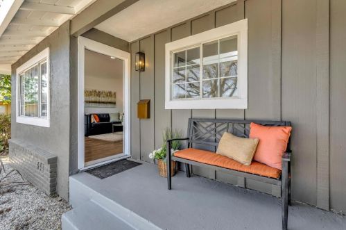 387 Smithwood St, Milpitas CA  95035-4126 exterior