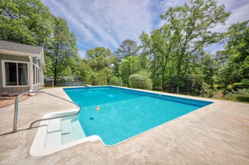 102 Chimney Pl, Warner Robins GA  31088-6523 exterior