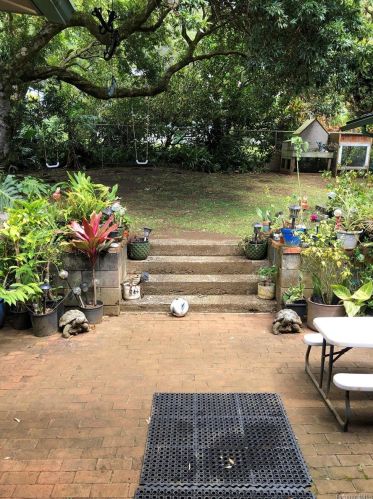 3341 Kaohinani Dr, Honolulu HI  96817-1021 exterior