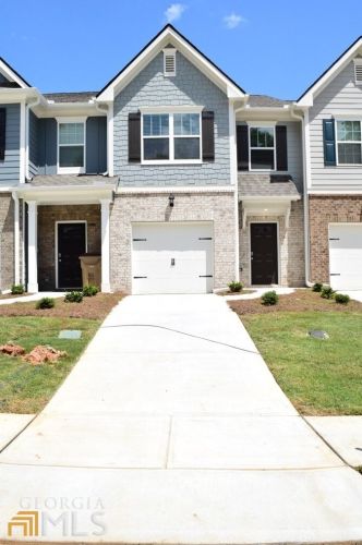 65 Chastain Cir, Newnan GA  30263-8640 exterior