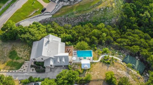 3314 Far View Dr, Austin TX  78730-3303 exterior