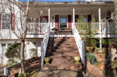 510 Fairview Rd, Ball Ground, GA 30107-2608