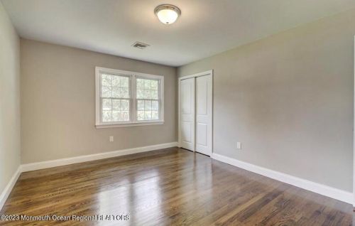 48 Hosford Ave, Leonardo NJ  07737-1738 exterior