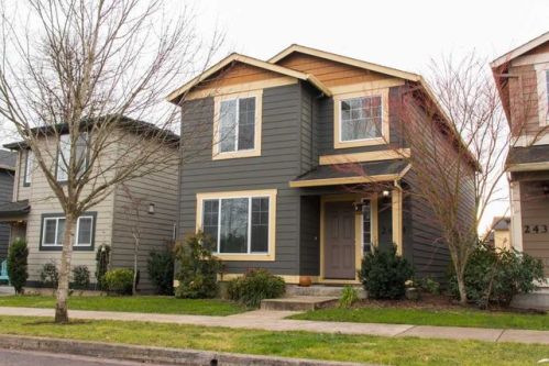 2444 3 St, Newberg OR  97132-3267 exterior