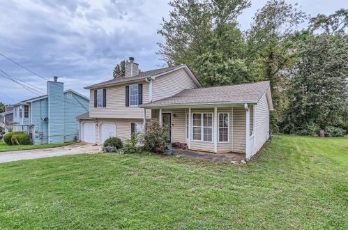 6156 Kenton Oaks Ct, Lithonia, GA 30058-3943