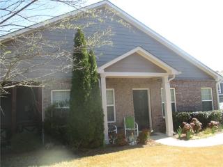 2338 Chancery Mill Ln, Buford, GA 30519-4678