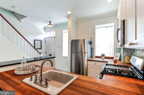 502 22nd St, Philadelphia PA 19146-1247 exterior