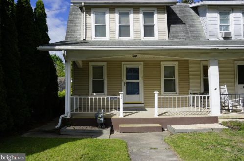 200 Hartman St, York PA  17403-1212 exterior
