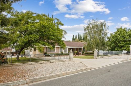 11778 California St, Yucaipa, CA 92399-3842