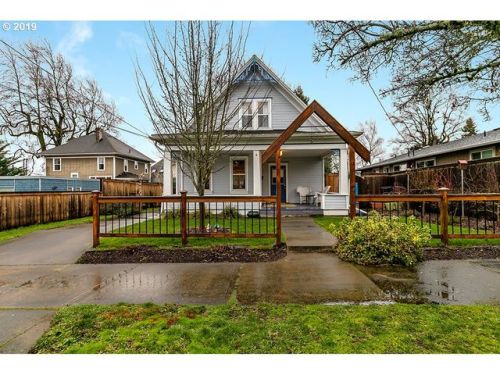 1810 F St, Vancouver, WA 98663-3342