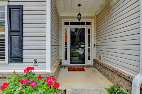 135 Riley Cir, Dawsonville, GA 30534-6659