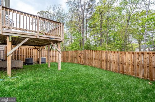 7892 Carbondale Way, Springfield VA  22153 exterior