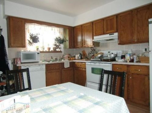 1208 Whispering Hills Ct, Naperville, IL 60540-4130