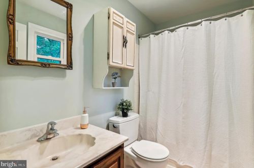 2417 Laurelwood Ter, Silver Spring MD 20905-6419 exterior