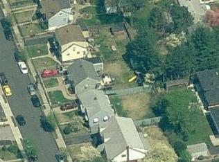 6 Putnam St, Lodi, NJ 07644-1430