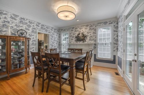 5105 Winding Rose Dr, Suwanee GA  30024-4063 exterior