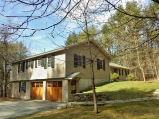 5 Willow Spring Ln, Hanover, NH 03755-1533