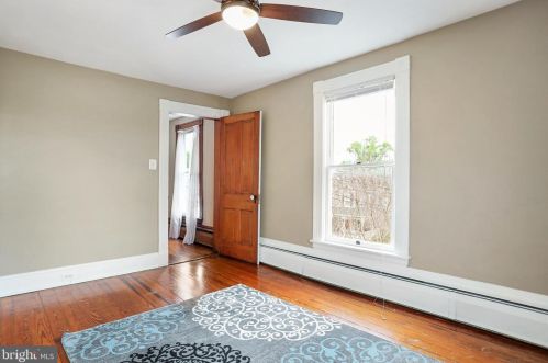 328 Mildred St, Charles Town WV  25414-1834 exterior