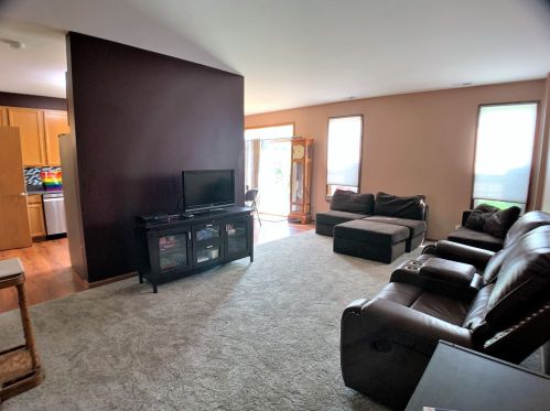 15349 Kenmare Cir, Wilton Center, IL 60442-1443