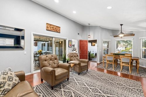 8434 Foothill St, Anaheim CA  92808-1206 exterior