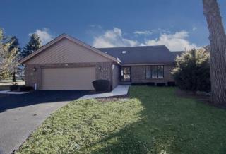 211 River Bend Close, Belvidere, IL 61008-1403