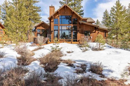 12478 Lookout Loop, Truckee CA  96161-4529 exterior