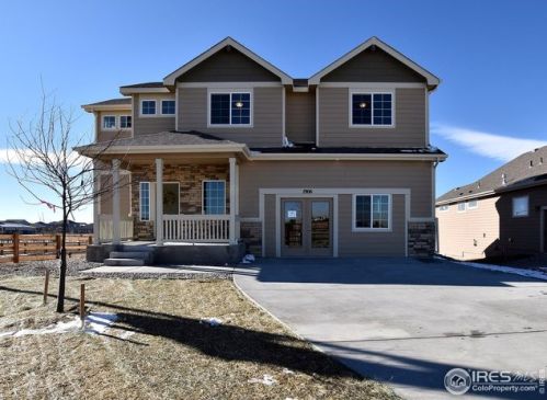 2676 Turquoise St, Loveland, CO 80537-2033