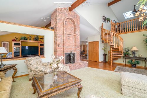 7835 Lakeside Dr, Tinley Park, IL 60487-5174